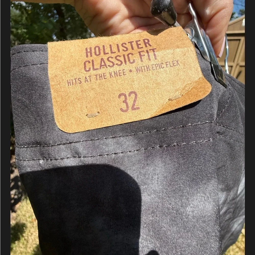 Hollister Classic Fit Swim Trunks Size 32 Black Tie Dye Epic Flex Board Shorts